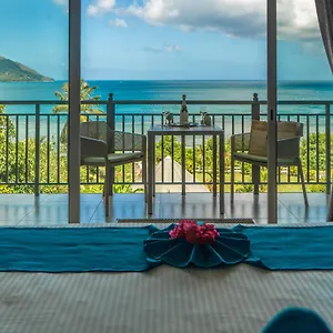 https://summer-sand-holiday-apartments.maheislandhotels.com